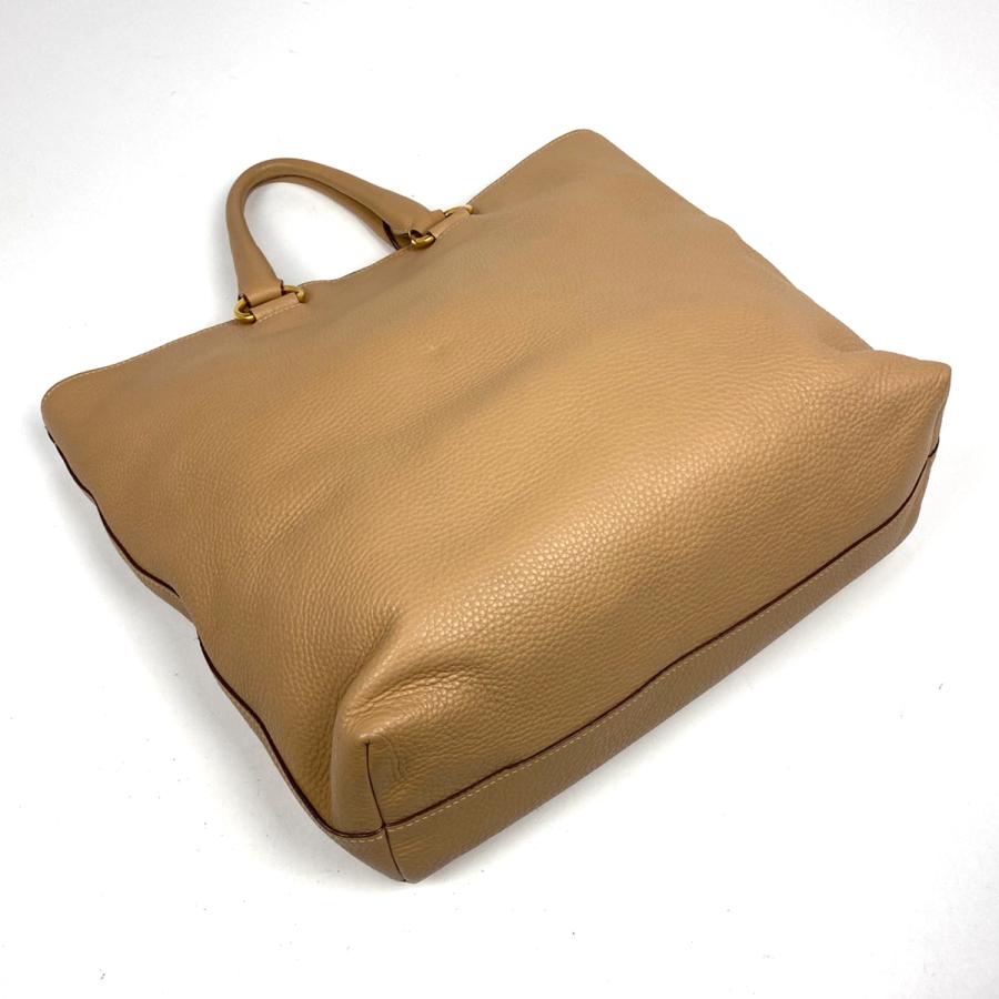 PRADA ベージュ レザー トートバッグ PRADA プラダ パンチングロゴ ベージュ レザー トートバッグ