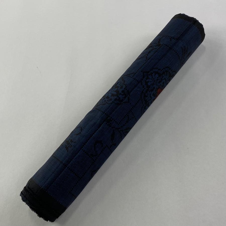 反物 秀品 大島紬 証紙 純泥染 華文 花唐草 紺色 正絹 中古 楽天