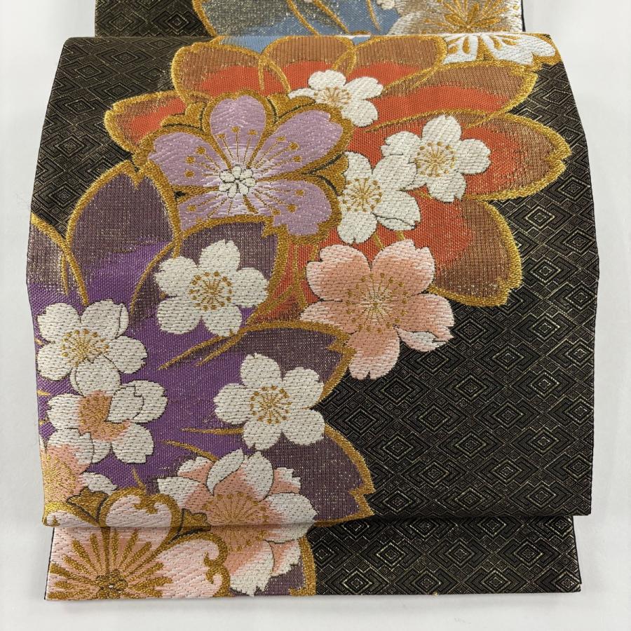 袋帯 美品 秀品 桜 菱 刺繍 箔 黒 六通 正絹 中古 : リユースセレクト