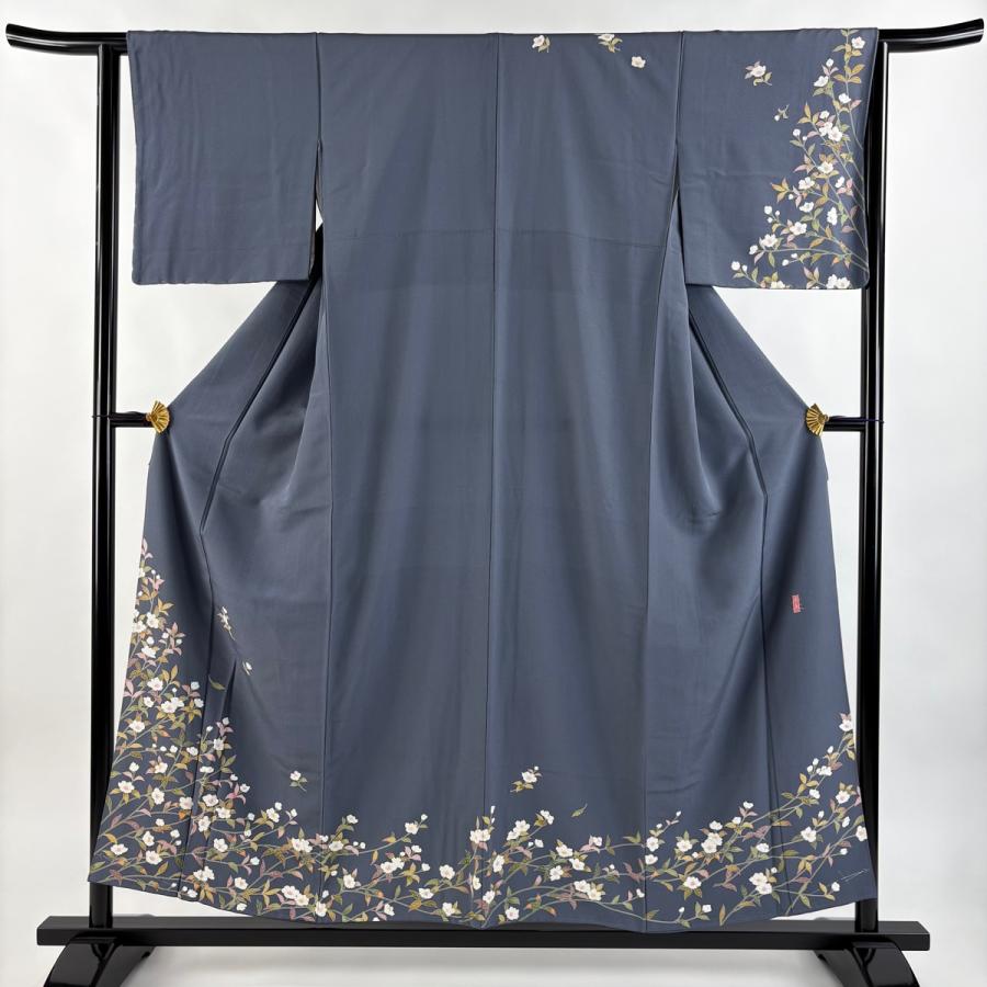 訪問着 身丈155cm 裄丈63cm 正絹 秀品 【中古】 訪問着 身丈155cm 裄丈63.5cm S 袷 落款あり 草花 灰色 正絹 秀品 中古