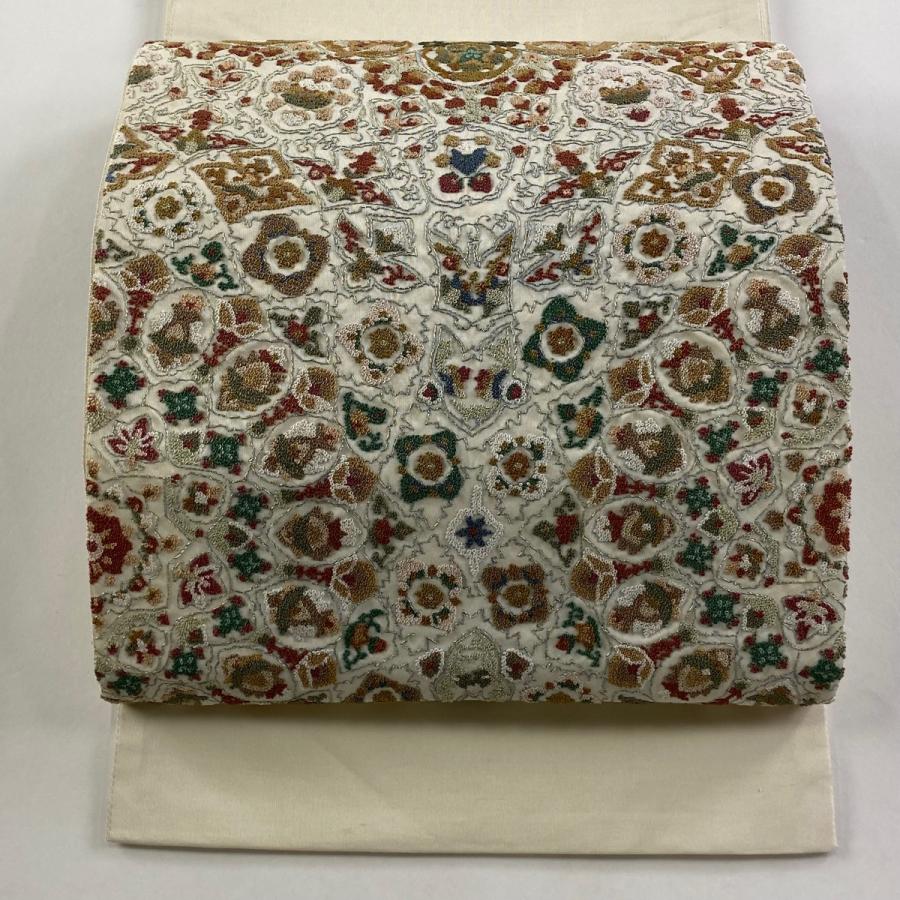 袋帯 逸品 草花 相良刺繍 金糸 クリーム お太鼓柄 正絹 中古
