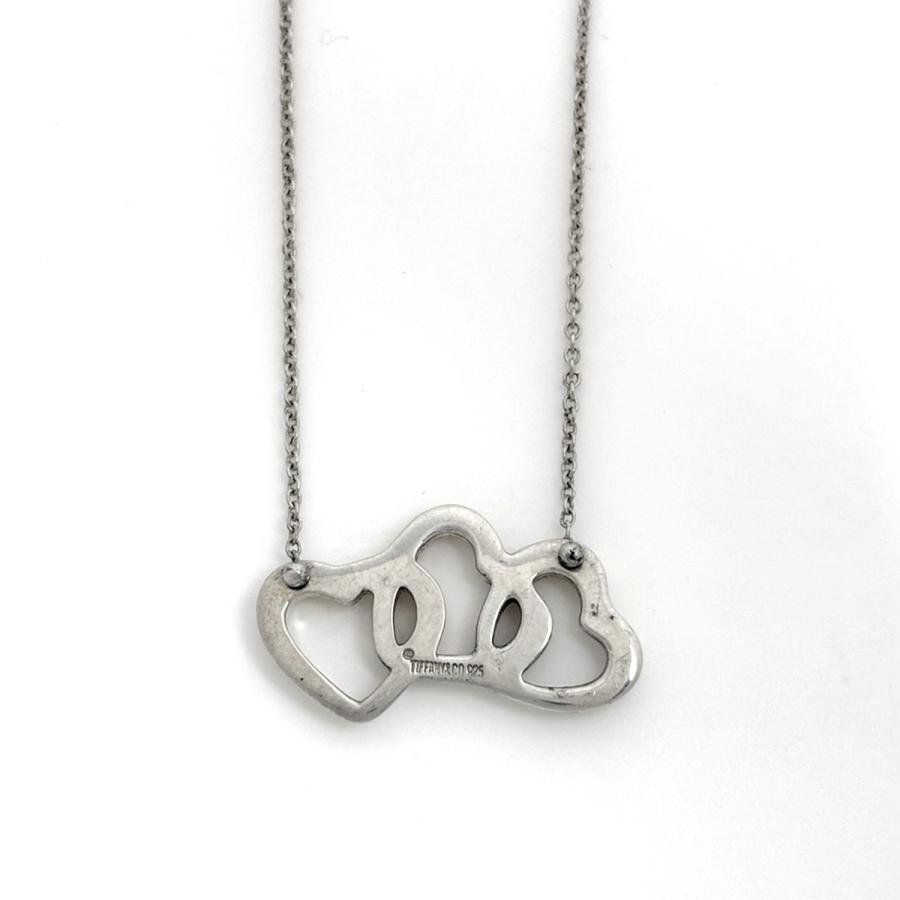 美品 Tiffany&Co. ティファニー トリプルハート シルバーネックレス TIFFANY&Co.（ティファニー） トリプルハート ネックレス シルバー950