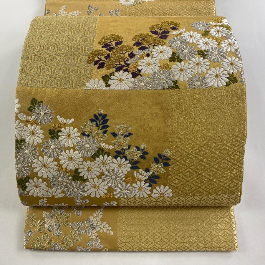 袋帯 美品 秀品 絹浮織 秋草 有職文様 箔 金銀糸 ベージュ お太鼓柄