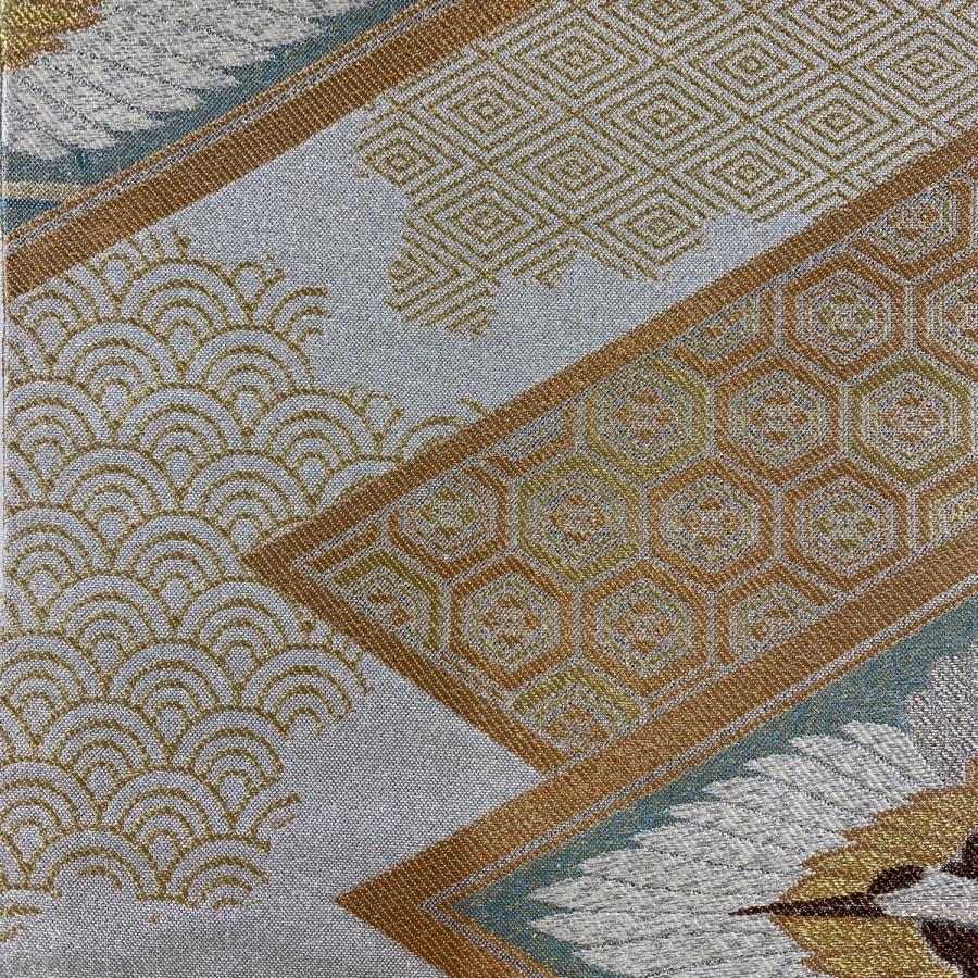 美品 袋帯 秀品 向かい鶴 有職文様 金銀糸 プラチナ箔 銀色 六通 正絹