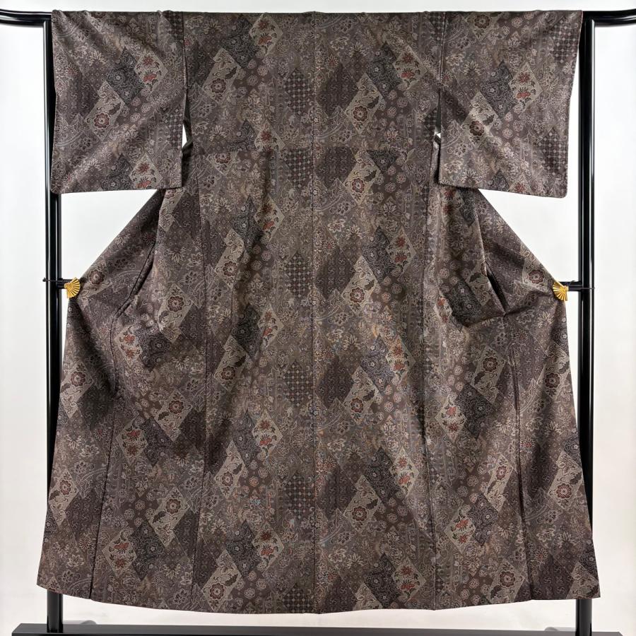 紬 身丈151.5cm 裄丈64cm M 袷 菱 花唐草 茶色 正絹 秀品 中古