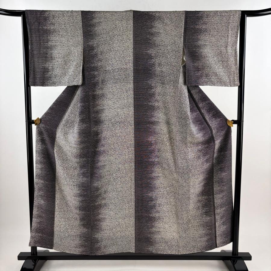 美品 小紋 身丈155.5cm 裄丈63.5cm S 袷 縞 幾何学 黒 正絹 秀品 中古