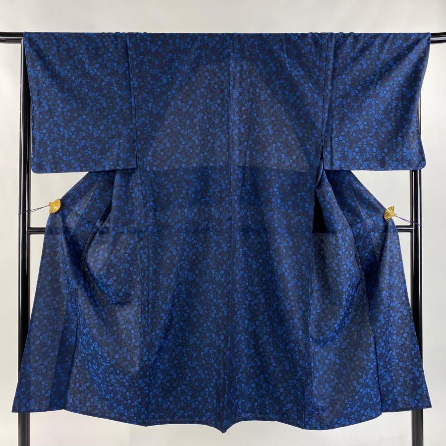 美品 男着物 身丈134.5cm 裄丈68.5cm S 単衣 お召 葵唐草 青 正絹 逸品  