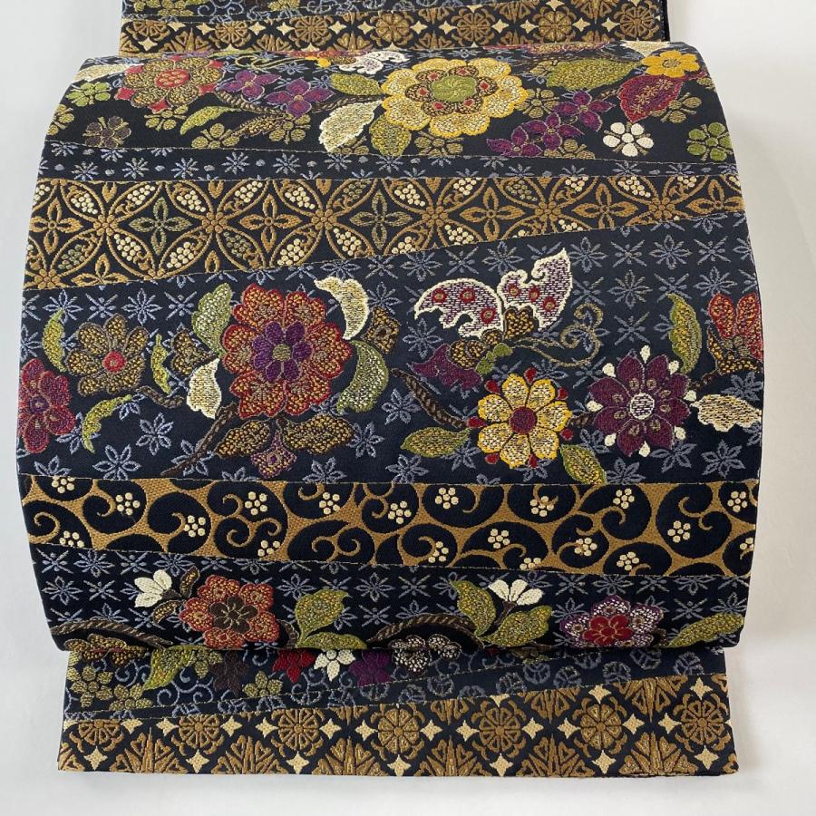 美品 袋帯 逸品 落款あり 草花 七宝 金糸 濃紺 六通 正絹 中古