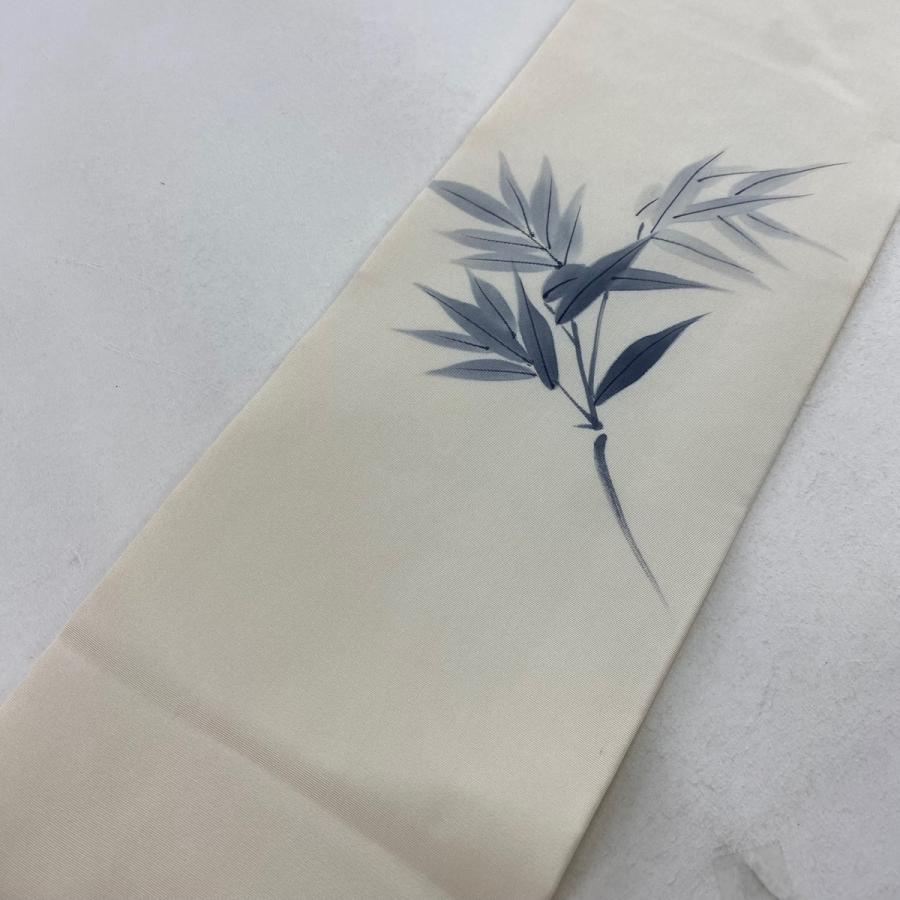 最終価格 作家物◇手描きどんぐりの名古屋帯 正絹 九寸 落款あり 美品 最終価格 作家物◇手描きどんぐりの名古屋帯 正絹 九寸 落款あり 美品