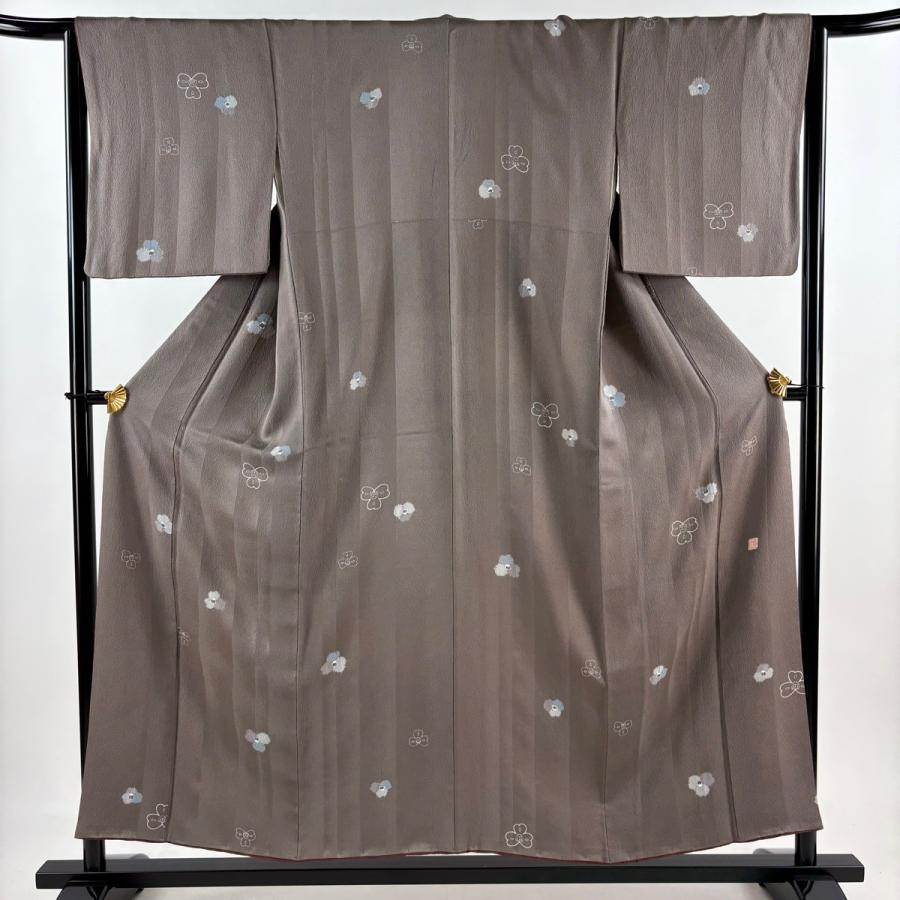 【美品】 江戸小紋 身丈153.5cm 裄丈64.5cm 正絹 秀品 【中古】 小紋 身丈153.5cm 裄丈64.5cm M 袷 落款あり 花 縦縞 茶色 正絹 秀品