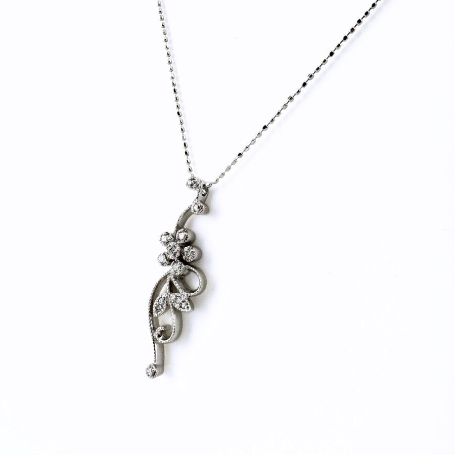メレダイヤ デザインネックレス WG ホワイトゴールド ペンダント