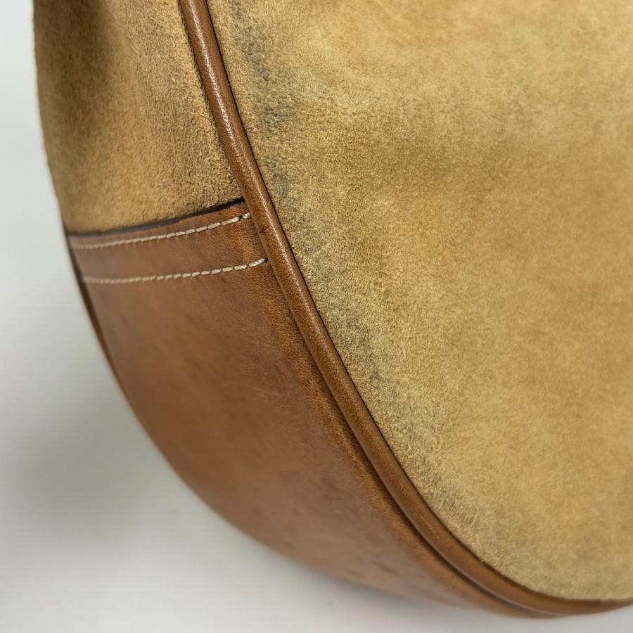 COACH（コーチ） ロゴ ショルダーバッグ スエード ベージュ 7559