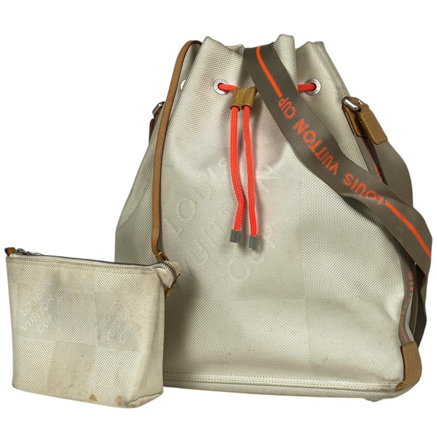 ルイヴィトン ボランティア 巾着型 斜め掛け ショルダーバッグLVカップ ルイヴィトン ボランティア 巾着型 斜め掛け ショルダーバッグLVカップ