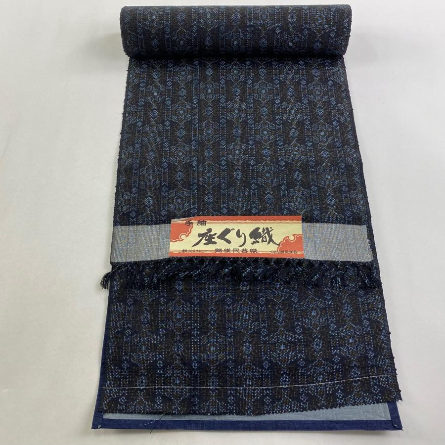 反物 秀品 紬 華文 墨色 正絹 中古 : リユースセレクトショップ