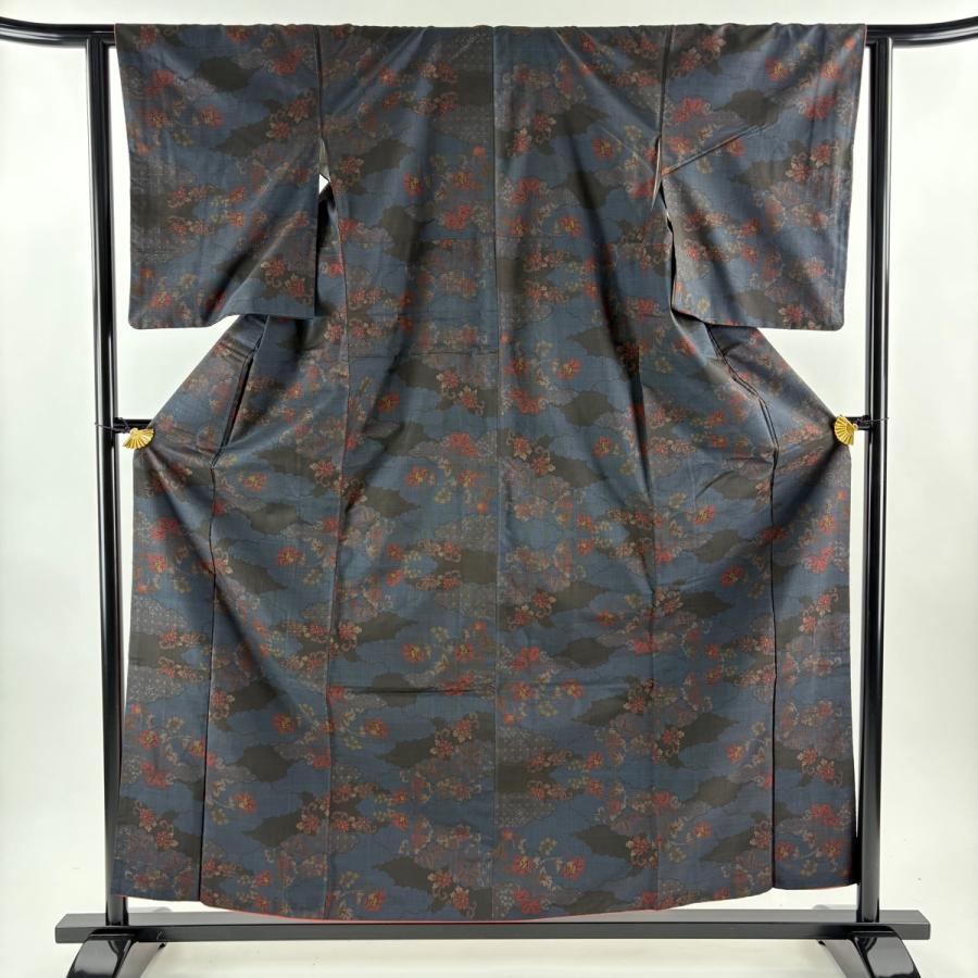 美品 大島紬 身丈158cm 裄丈62.5cm S 袷 純泥染 証紙あり 花唐草 雲文
