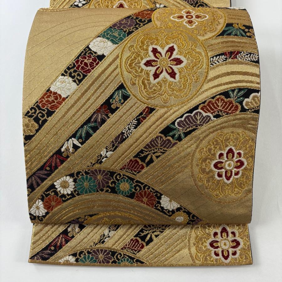 美品】 袋帯 名品 振袖向き 松竹梅 流水 金糸 箔 金色 六通 正絹