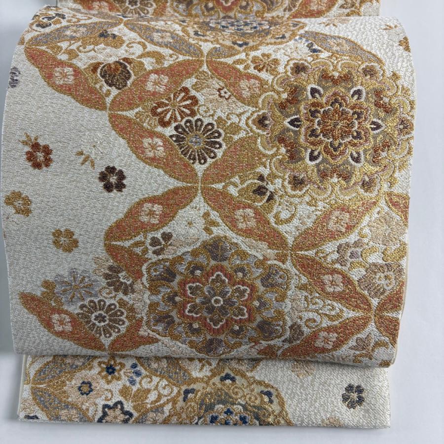美品 袋帯 秀品 華文 七宝 箔 ベージュ 六通 正絹 中古 : リユース