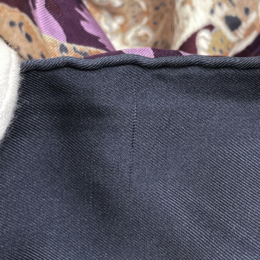 HERMES（エルメス） カレ90 Tendresse Feline 野生の優しさ スカーフ 