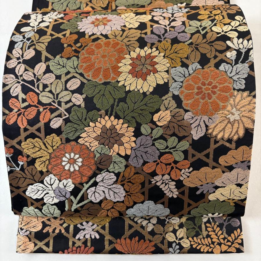 袋帯 秀品 籠目菊松模様 箔 唐織 黒 六通 正絹 中古 : リユース