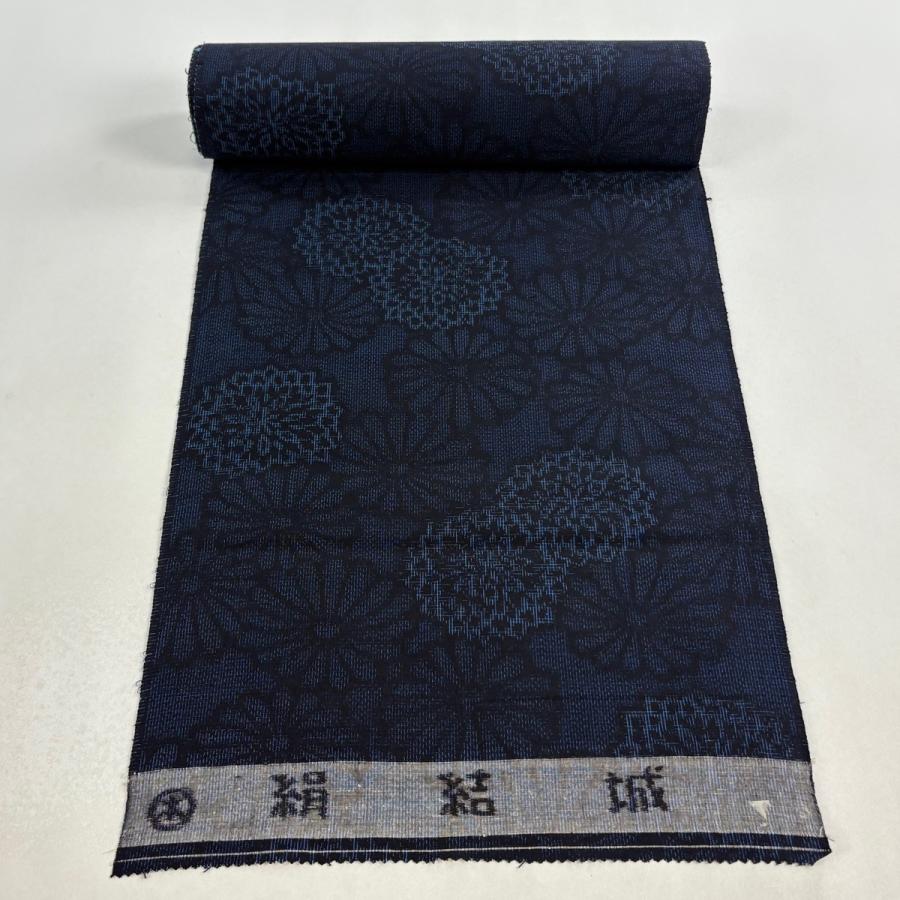 反物 秀品 紬 絹結城 菊 藍色 正絹 中古 : リユースセレクトショップ