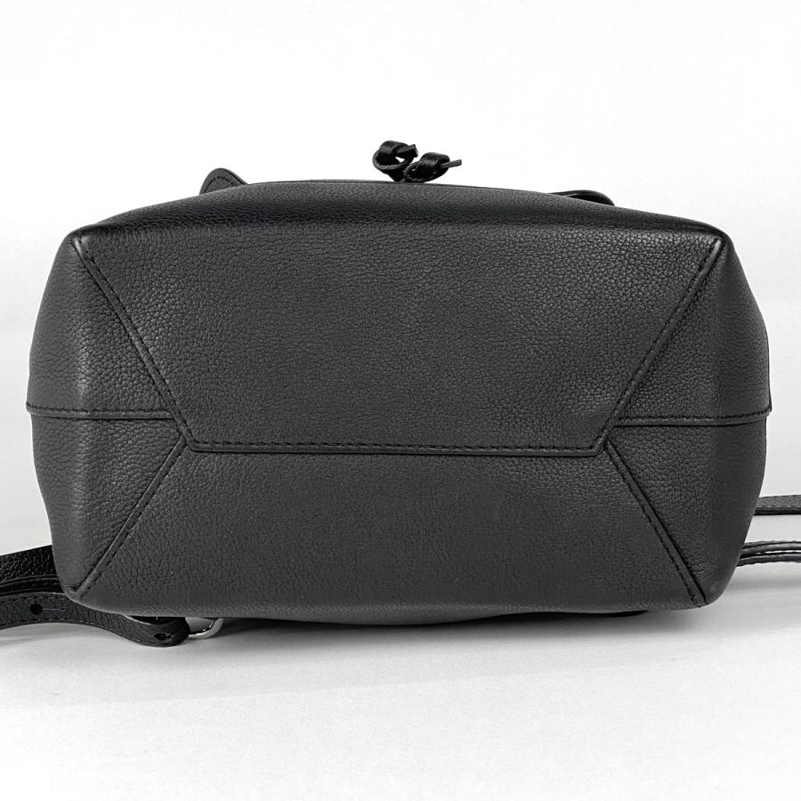 LOUIS VUITTON（ルイ・ヴィトン） ロックミー バックパック デイパック