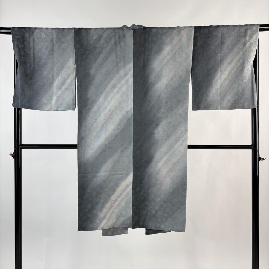 道中着 身丈110cm 裄丈70cm L 和装コート リバーシブル 斜め格子 染め分け ぼかし 茶緑色 正絹 美品 逸品 中古 在庫一掃 【楽天市場】道中着 リバーシブルの通販 