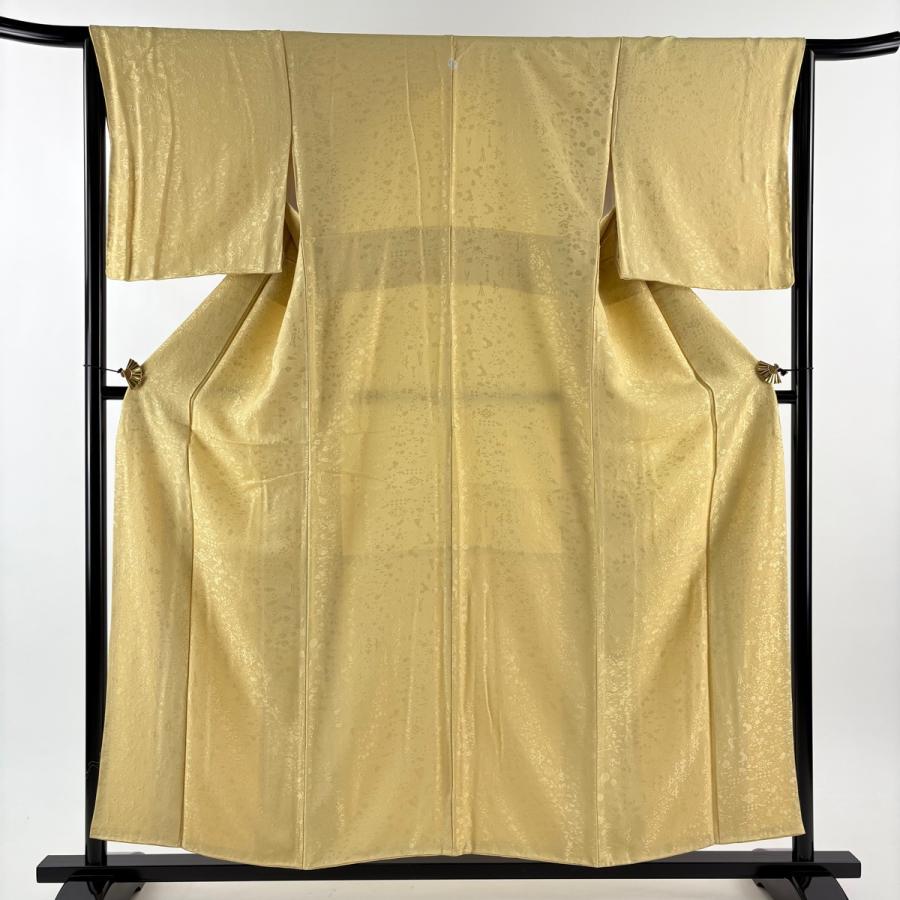 美品 色無地 身丈157cm 裄丈65cm M 袷 地紋 黄色 正絹 秀品 一つ紋