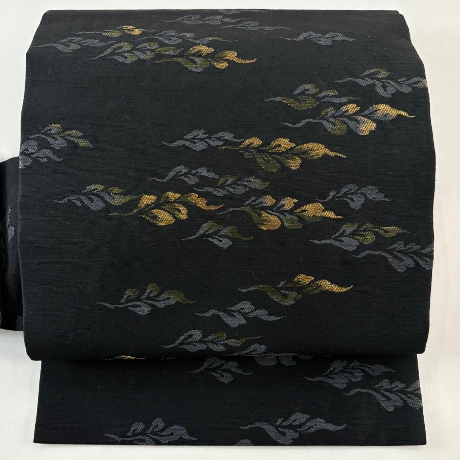 名古屋帯 逸品 落款あり かつやま 葉柄 金銀糸 黒 正絹 中古