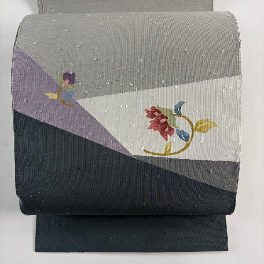美品 名古屋帯 秀品 松葉仕立て 八寸名古屋帯 髭紬地 草花 灰緑 正絹 