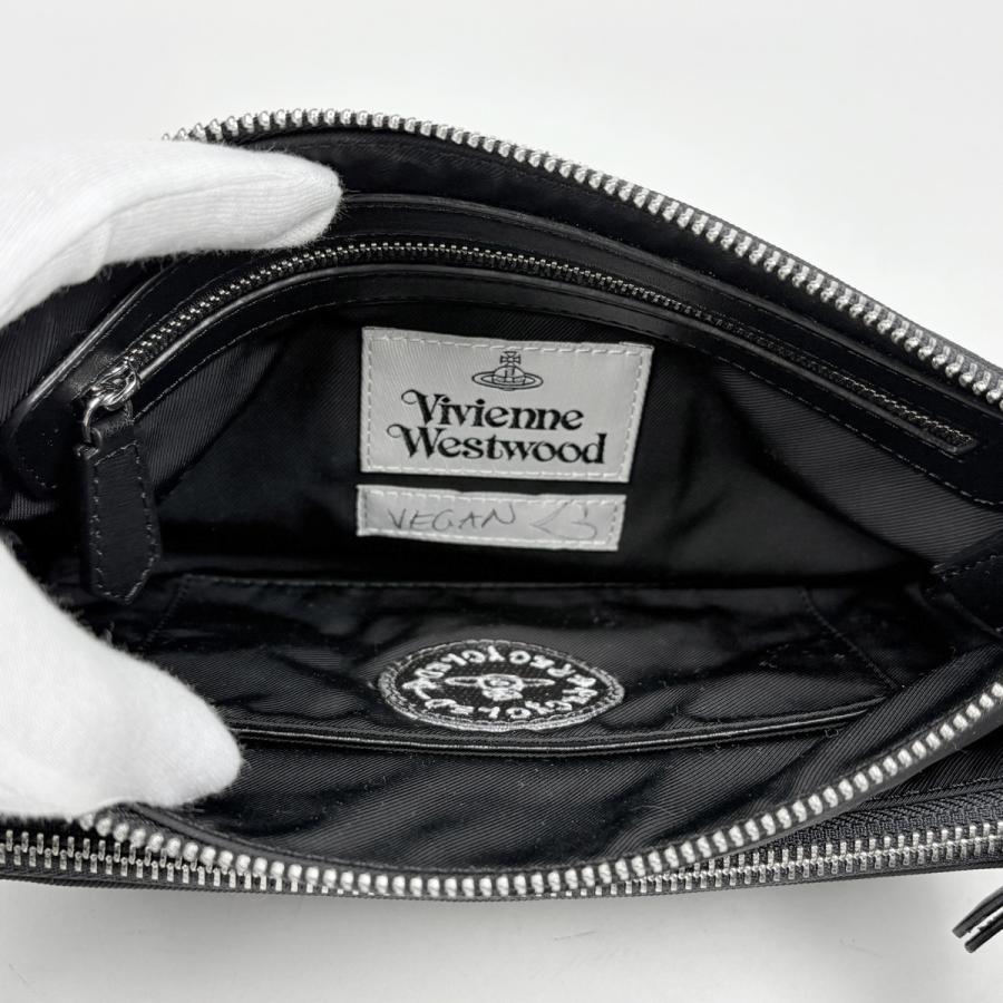 Vivienne Westwood（ヴィヴィアンウエストウッド） ロゴ ショルダー