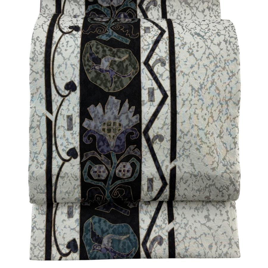 美品 袋帯 名品 草花 幾何学 灰白 全通 正絹 中古 : リユースセレクト