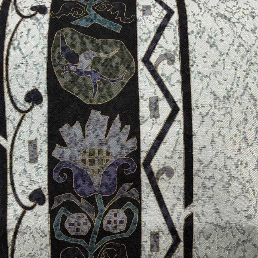 美品 袋帯 名品 草花 幾何学 灰白 全通 正絹 中古 : リユースセレクト