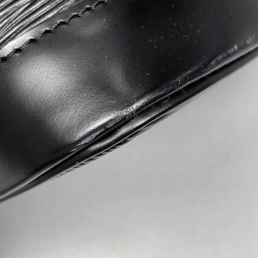 ルイ・ヴィトン Louis Vuitton アルマ 手提げ ハンドバッグ エピ ノワール(ブラック) M52142 レディース 中古 在庫一掃