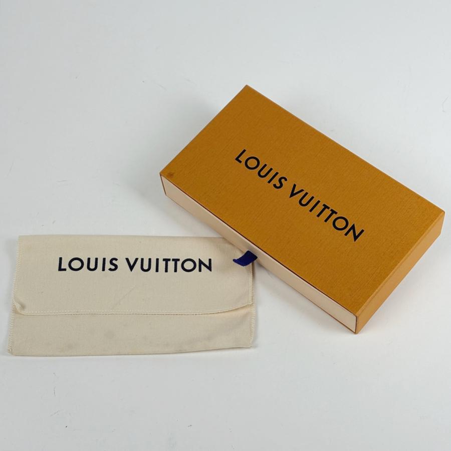 LOUIS VUITTON（ルイ・ヴィトン） ジッピーウォレット クッサン