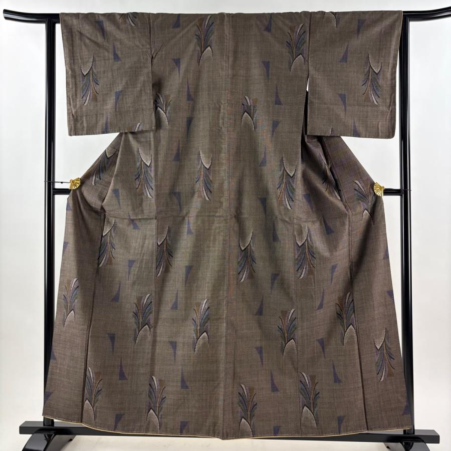 美品 大島紬 身丈160cm 裄丈62.5cm S 袷 純泥染 証紙あり 葉柄 幾何学