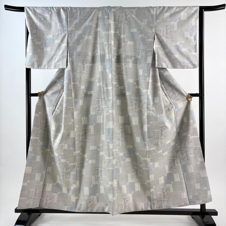 奄美大島紬　裄丈69cm 未使用品　特Ｂ 美品 大島紬 身丈156.5cm 裄丈66cm M 袷 証紙あり コプト柄 幾何学模様