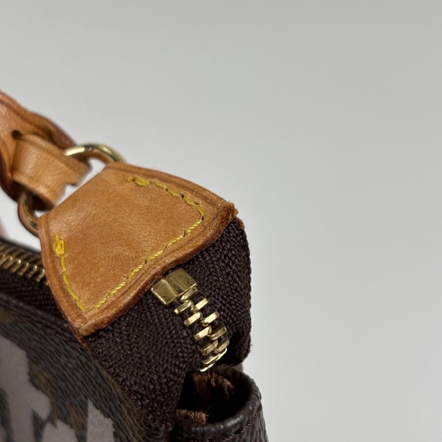 LOUIS VUITTON（ルイ・ヴィトン） ポシェット アクセソワール メイク