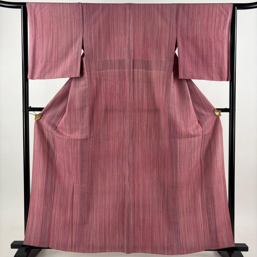 【袷】正絹 紬小紋 身丈161.5裄64 白地に赤 美品 未使用品 美品 小紋 身丈161.5cm 裄丈64cm M 単衣 紬地 落款あり 縦縞 赤紫 正絹