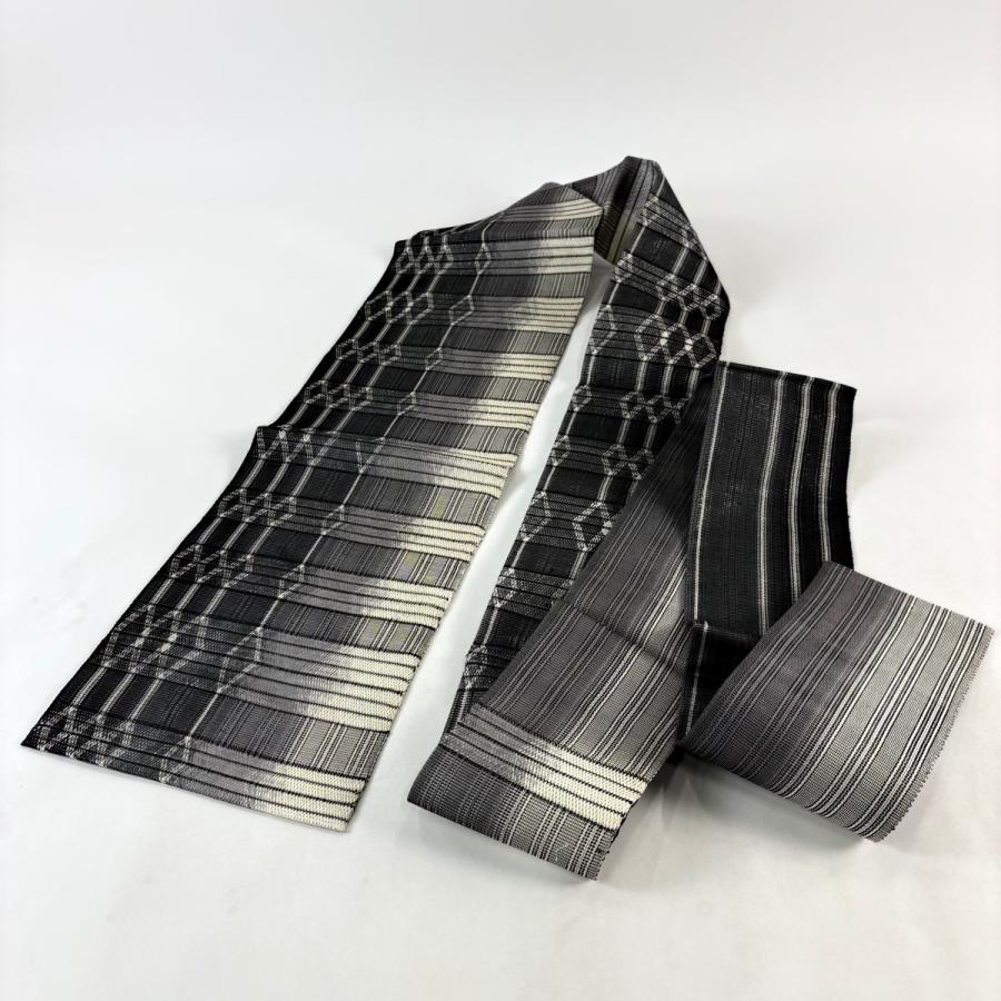 美品 名古屋帯 名品 夏帯 八寸名古屋帯 縞 菱 銀通し 黒灰 正絹 中古