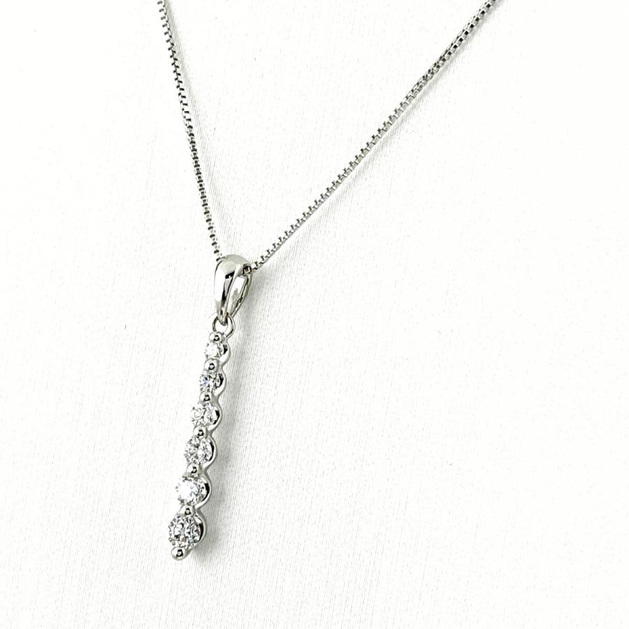 メレダイヤ デザインネックレス WG ホワイトゴールド ペンダント