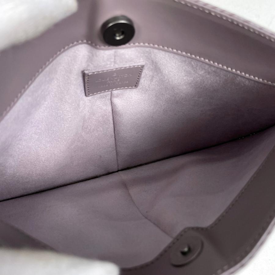 LOUIS VUITTON（ルイ・ヴィトン） ポシェット ドゥミリュンヌ 