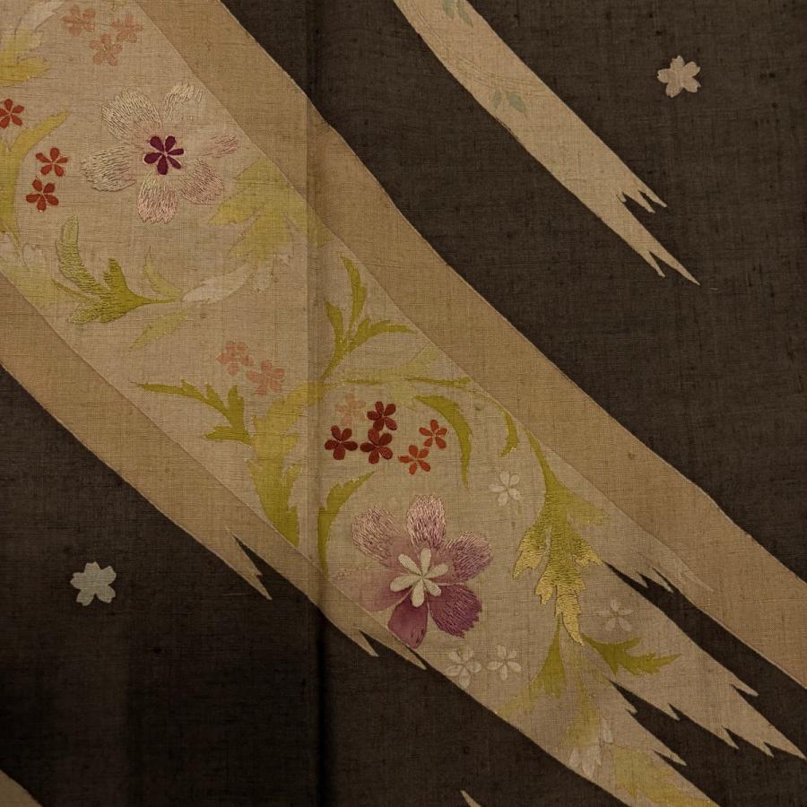 訪問着 身丈159.5cm 裄丈62cm S 袷 紬地 草花 霞 金糸 刺繍 焦茶色