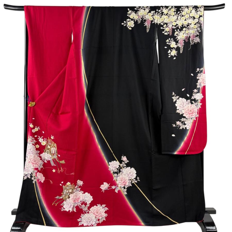 振袖 秀品 身丈168cm 裄丈68cm 正絹 【中古】 振袖 身丈168cm 裄丈66cm M 袷 蝶 草花 金銀彩 金通し 赤 正絹 秀品