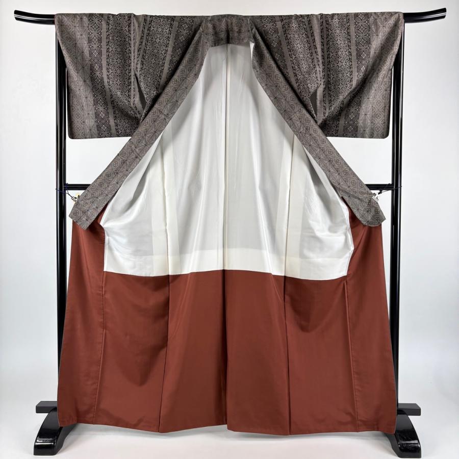 紬 身丈166cm 裄丈66.5cm M 袷 麻の葉 七宝 焦茶色 正絹 逸品 中古_4