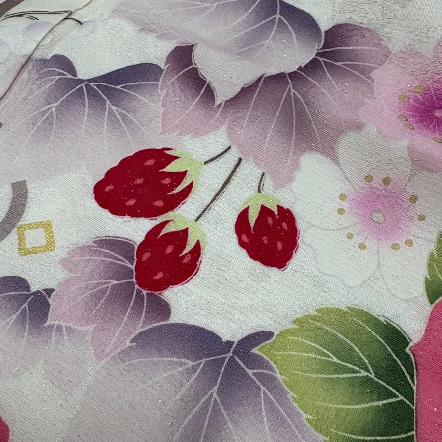 美品 振袖 身丈170.5cm 裄丈68cm L 袷 薔薇 蝶 刺繍 銀通し クリーム 正絹 逸品 中古