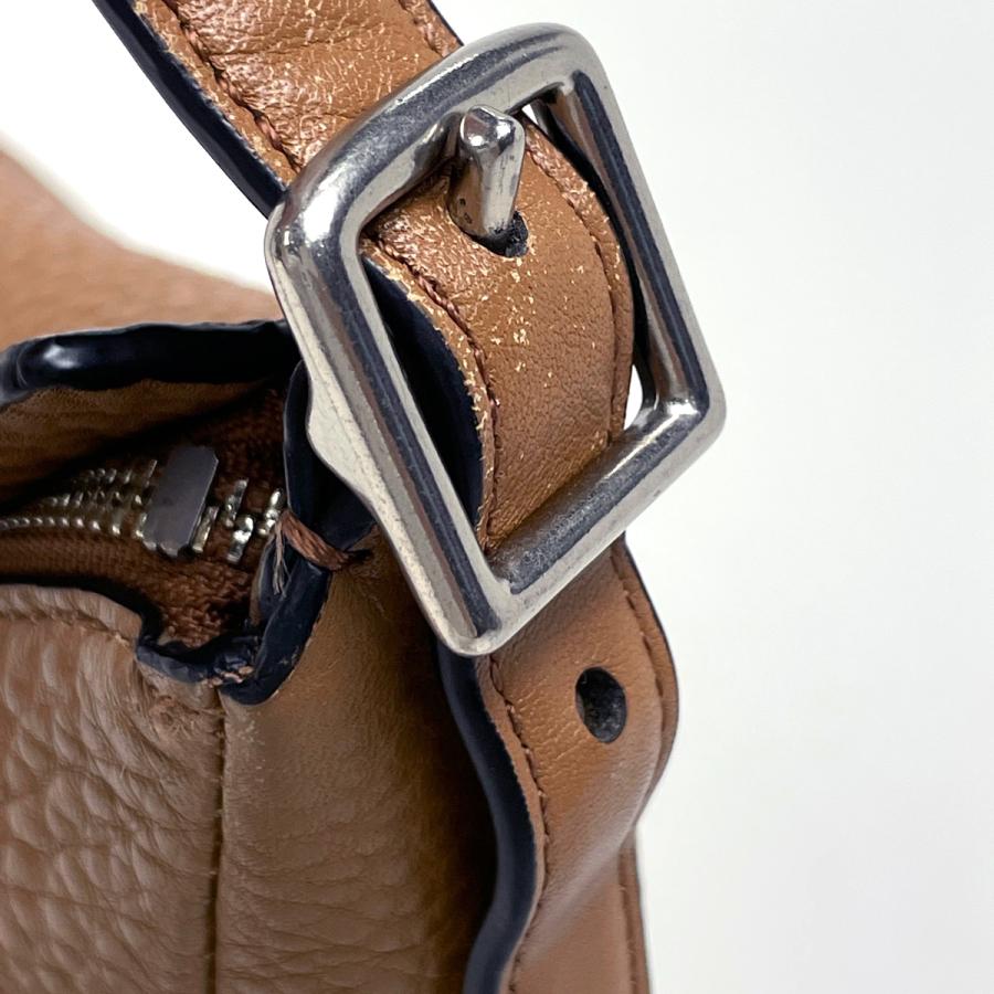 COACH（コーチ） ロゴ ショルダーバッグ 斜め掛け ショルダーバッグ