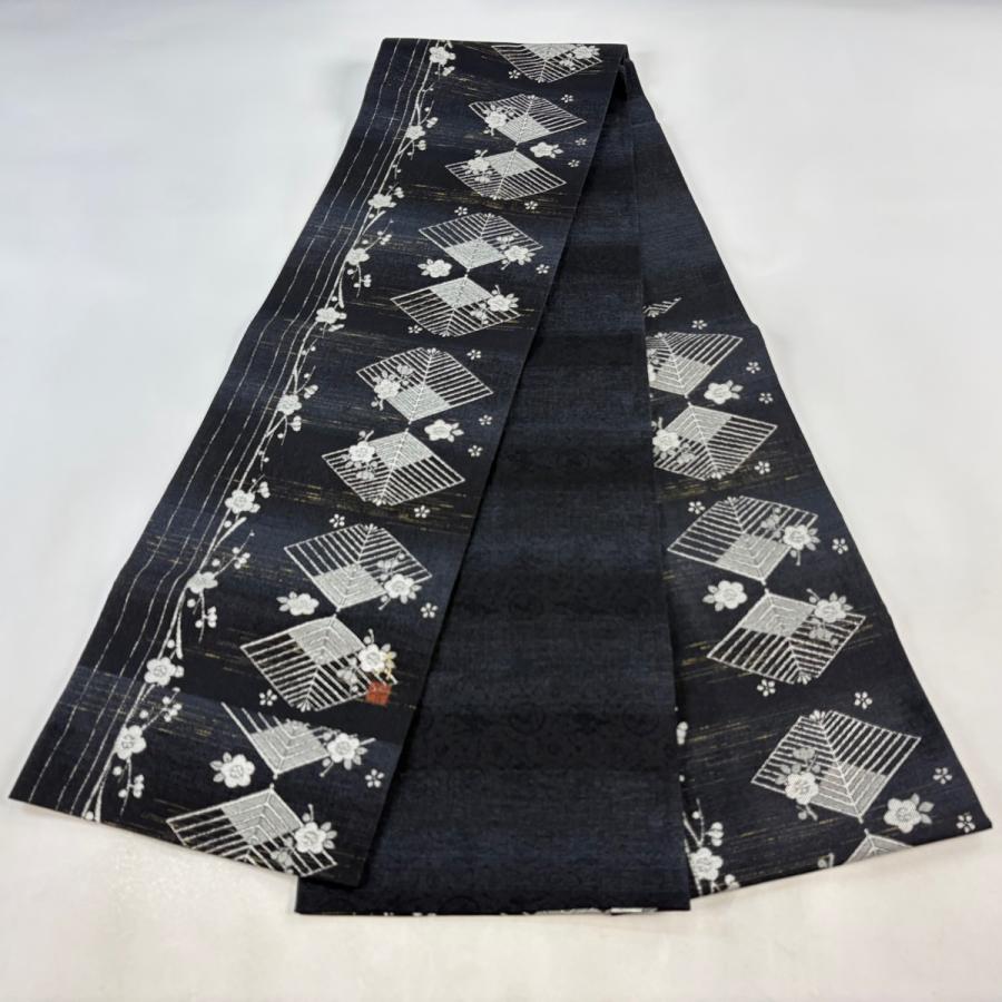 美品 袋帯 名品 若松 枝梅 箔 黒灰 六通 正絹 中古 美品