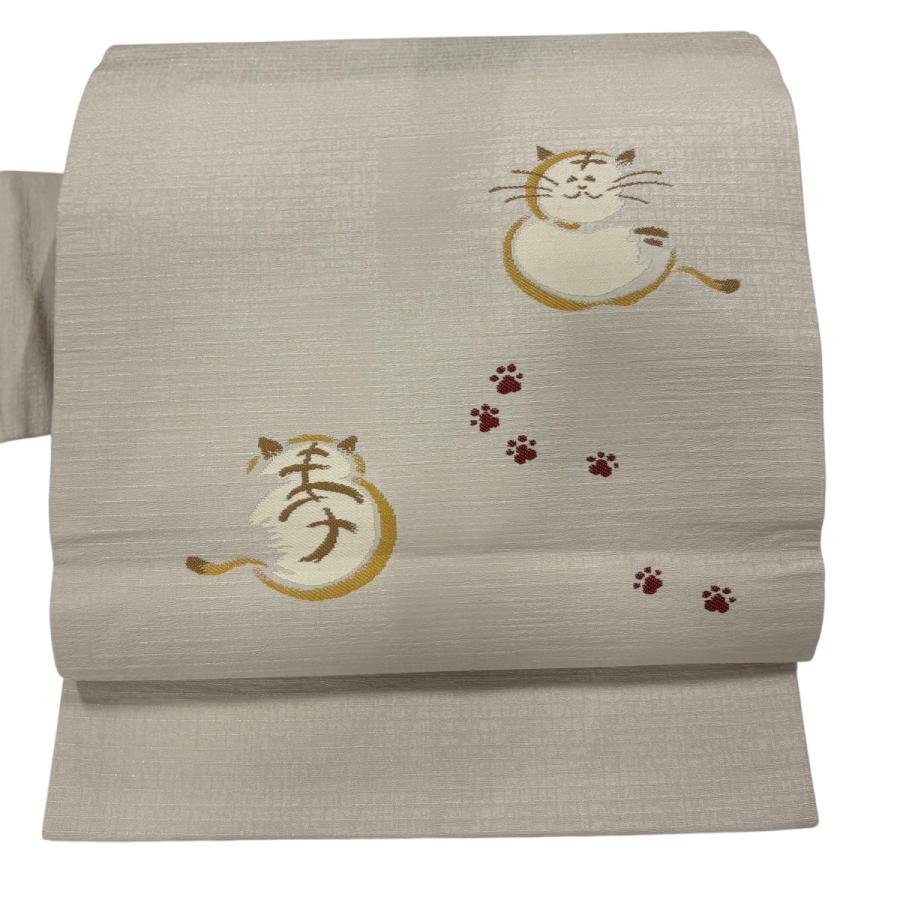 美品 名古屋帯 名品 縞猫 肉球 金通し 灰白 正絹 中古 : リユース