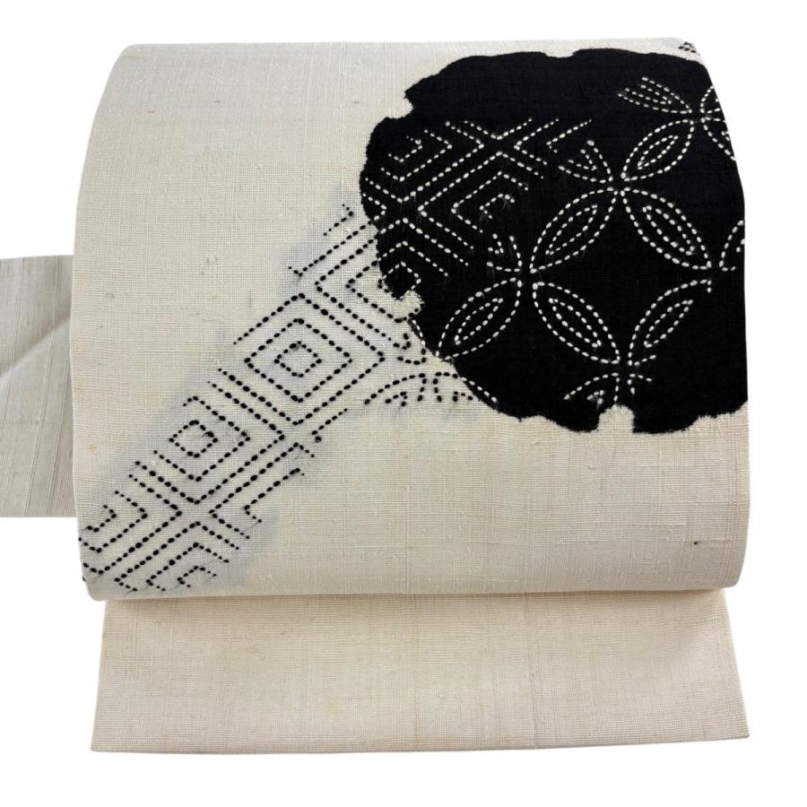 名古屋帯 名品 紬地 雪輪 七宝 刺し子刺繍 ベージュ 正絹 中古