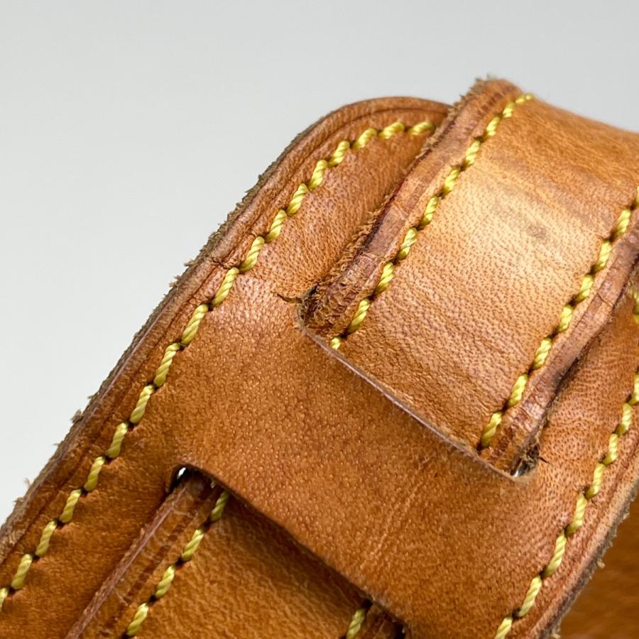 LOUIS VUITTON（ルイ・ヴィトン） ソミュール30 斜め掛け ショルダー